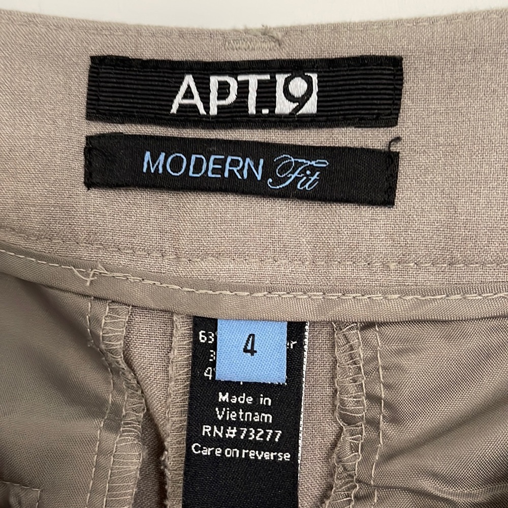 APT.9 slacks size 4 Modern Fit. - Picture 3 of 6